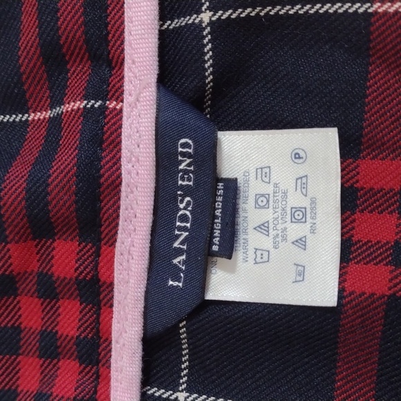 Lands' End Girls Uniform Plaid Knee Length Skirt - Picture 7 of 12